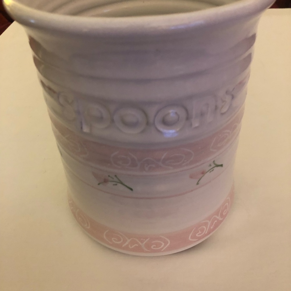 Vintage Pink and White Ceramic Spoon/Utensil Holder; Excellent Condition - Picture 6 of 12